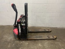 Walkie palete elétrico Raymond 8210 comprar usado Walkie palete elétrico Raymond 8210 comprar usado  Enviando para Brazil