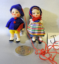 Jc. CASA DE BONECAS MINIATURA VINTAGE 2 BONECAS FANTASIA MASCULINA E FEMININA 7 cm de altura comprar usado  Enviando para Brazil