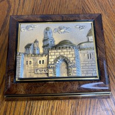Israeli artist saad for sale  Temple