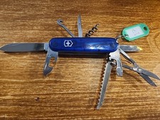 Canivete suíço Victorinox Huntsman 91mm - Azul Transp, usado, bom estado comprar usado Canivete suíço Victorinox Huntsman 91mm - Azul Transp, usado, bom estado comprar usado  Enviando para Brazil