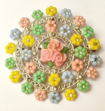Broche vintage anos 30 salada de frutas metal celulóide flores coloridas strass comprar usado  Enviando para Brazil