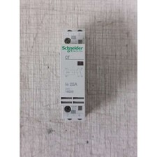 Schneider 16020 contattore usato  Italia