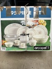 Arcopal vintage dinner for sale  WEMBLEY
