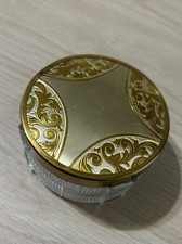 Usado, Caixa de pó estilo art déco vintage suporte para bugigangas vidro com tampa de metal 3,5" comprar usado Usado, Caixa de pó estilo art déco vintage suporte para bugigangas vidro com tampa de metal 3,5" comprar usado  Enviando para Brazil