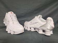 Tênis de corrida Nike Shox TL masculino malha branco prata tamanho 10.5 NOVO SEM CAIXA! comprar usado Tênis de corrida Nike Shox TL masculino malha branco prata tamanho 10.5 NOVO SEM CAIXA! comprar usado  Enviando para Brazil