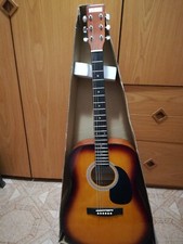 Chitarra acustica wisemann usato  Valle Castellana