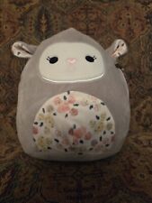 Pelúcia de cordeiro Squishmallow cinza Elea cordeiro de Páscoa com barriga de flor 8 polegadas nova com etiquetas comprar usado  Enviando para Brazil