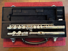 Flauta estudantil Yamaha YFL-221 - Banhado a prata USADO, com suporte de flauta e kit de limpeza comprar usado  Enviando para Brazil
