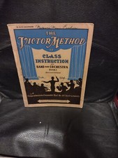 O método Victor de instrução de classe, saxofone alto, livro 1 comprar usado  Enviando para Brazil
