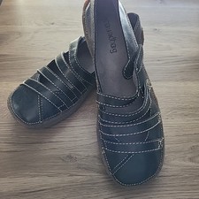 Groundhog shoes womens for sale  Topeka