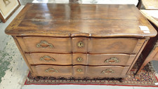 Commode xviii 18e d'occasion  Yffiniac