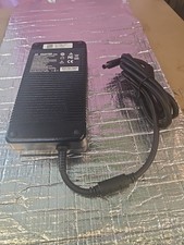 Carregador adaptador Dell LA130PM190 130W - Preto comprar usado Carregador adaptador Dell LA130PM190 130W - Preto comprar usado  Enviando para Brazil