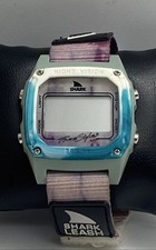Relógio feminino Freestyle Shark 37mm WR30M cronógrafo digital noturno aço inoxidável, usado comprar usado  Enviando para Brazil