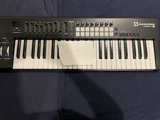 Novation LaunchKey 49 - Controlador MIDI com USB, usado comprar usado  Enviando para Brazil