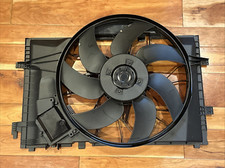 Radiator fan assembly d'occasion  Expédié en Belgium