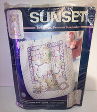Colcha de bebê Sunset Baby Hugs ponto cruz cavalo de balanço kit lembranças preciosas comprar usado  Enviando para Brazil