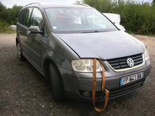 Moyeu gauche volkswagen d'occasion  La Ville-aux-Clercs