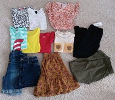 6 clothing 8 sz girls for sale  Honolulu
