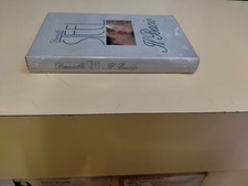 Bacio danielle steel usato  Italia