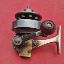 Rare moulinet ancien d'occasion  Paris VII
