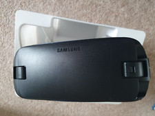 Samsung gear r323 for sale  READING