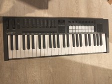 Novation launchkey mk4 gebraucht kaufen  Berlin