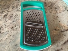 Tupperware râpe manuelle d'occasion  Dieuze