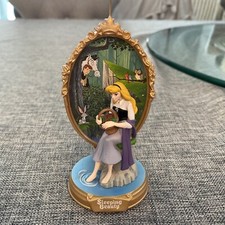 "A Bela Adormecida Walt Disney" 1999 lembrança Hallmark sem caixa comprar usado  Enviando para Brazil