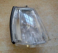 Feu clignotant droit d'occasion Feu clignotant droit d'occasion  Les Pavillons-sous-Bois