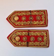 Pérou paire épaulettes d'occasion  Menton