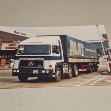Mat international transport for sale  WARE