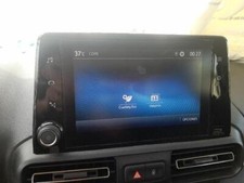 Su001b1546 5009863 sat d'occasion  Expédié en Belgium
