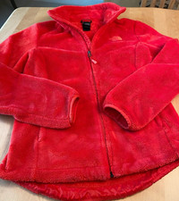 North face coral for sale  Sturtevant