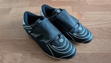 Chaussures foot noires d'occasion  Le Blanc