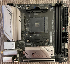 Scheda madre gigabyte usato  Italia