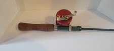 Vara de pesca vintage com molinete vermelho e cabo de madeira compacto 6' modelo 33, usado comprar usado  Enviando para Brazil