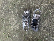Dt125r feet pegs for sale  EDINBURGH