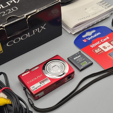 Nikon coolpix s220 d'occasion Nikon coolpix s220 d'occasion  Bourgoin-Jallieu