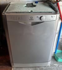 Lavastoviglie incasso indesit usato  Ravenna