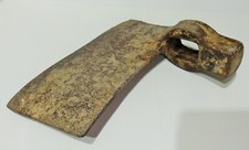 Probabile antica accetta usato  Massa di Somma