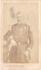 Capitaine infanterie médaill� d'occasion  Saint-Julien-l'Ars