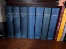 Storia enciclopedia mondadori usato  Torino