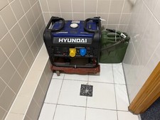 Hyundai hy3100p 3kw for sale  BOREHAMWOOD