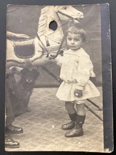 Photo child wooden d'occasion  Expédié en Belgium