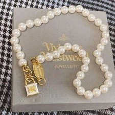 Collana girocollo sfera usato Collana girocollo sfera usato  Spedire a Italy