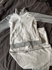 Jogginganzug grau weiß gebraucht kaufen  Frankfurt am Main