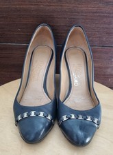 Scarpe salvatore ferragamo usato  Roma