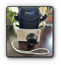 Câmera Digital Inteligente Samsung WB350F White Point & Shoot Zoom Óptico 21x com Estojo comprar usado Câmera Digital Inteligente Samsung WB350F White Point & Shoot Zoom Óptico 21x com Estojo comprar usado  Enviando para Brazil