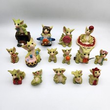 Lot vtg figurines d'occasion  Expédié en Belgium