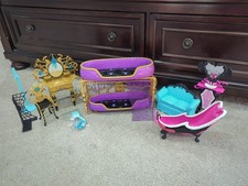 Lote Monster High 2011 Clawdeen Wolf Dead Tired Beliche, Cleo & Draculaura  comprar usado  Enviando para Brazil
